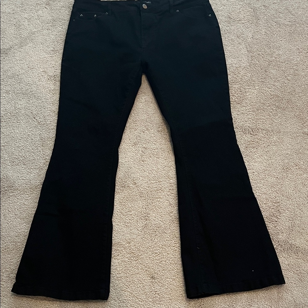 Vintage Cotton/Spandex Black Bell Bottom Jeans- size XL, W-35, Length-29, EUC
